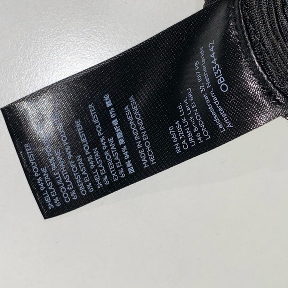 NWT FREE PEOPLE SO CHARMING VELVET FLARES TRENDING POPULAR BRAND WE THE FREE - Picture 6 of 8